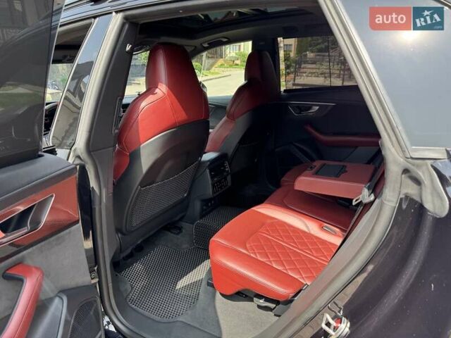 Черный Ауди SQ8, объемом двигателя 3.96 л и пробегом 151 тыс. км за 82500 $, фото 32 на Automoto.ua