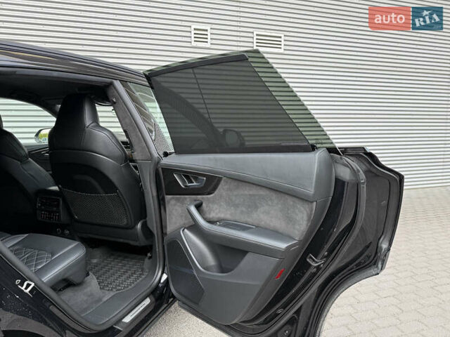 Чорний Ауді SQ8, об'ємом двигуна 4 л та пробігом 199 тис. км за 65000 $, фото 47 на Automoto.ua