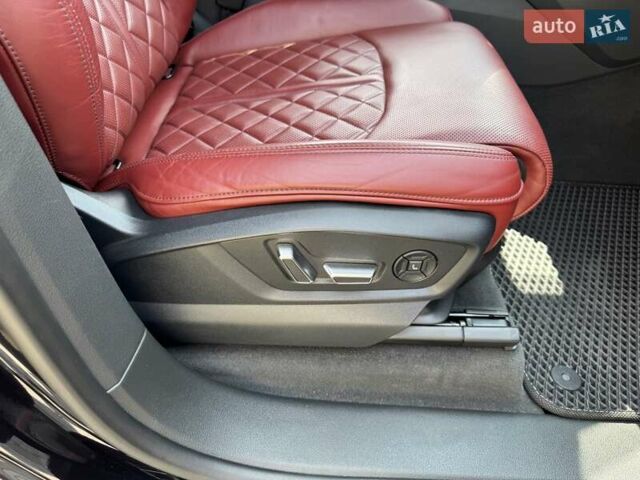 Черный Ауди SQ8, объемом двигателя 3.96 л и пробегом 151 тыс. км за 82500 $, фото 51 на Automoto.ua