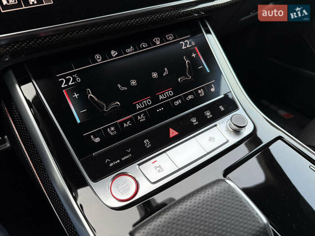 Чорний Ауді SQ8, об'ємом двигуна 4 л та пробігом 199 тис. км за 65000 $, фото 110 на Automoto.ua