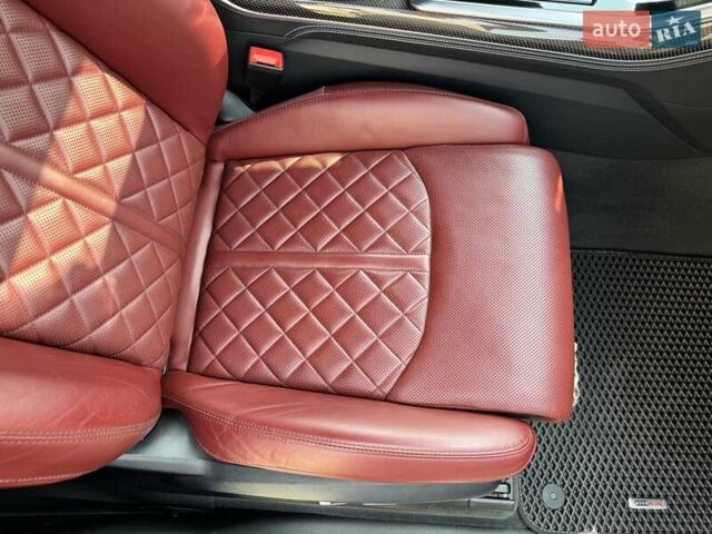 Черный Ауди SQ8, объемом двигателя 3.96 л и пробегом 151 тыс. км за 82500 $, фото 52 на Automoto.ua