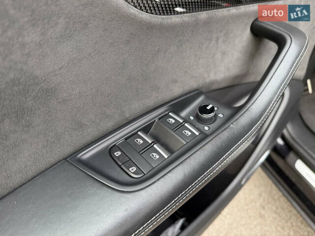 Чорний Ауді SQ8, об'ємом двигуна 4 л та пробігом 199 тис. км за 65000 $, фото 101 на Automoto.ua