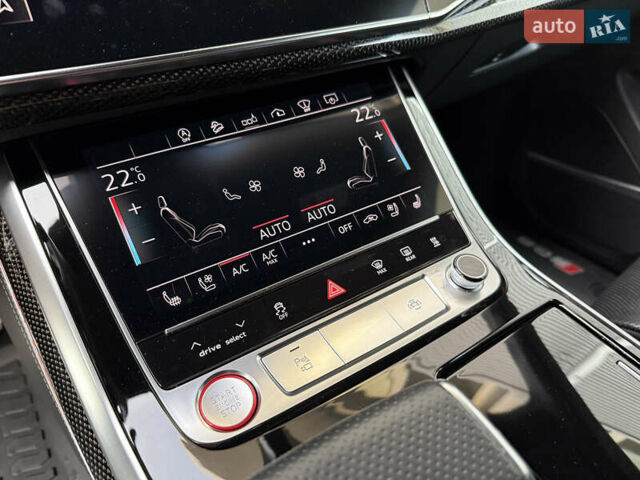 Чорний Ауді SQ8, об'ємом двигуна 4 л та пробігом 199 тис. км за 65000 $, фото 94 на Automoto.ua