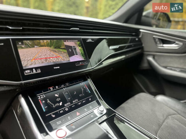 Ауди SQ8 2020 в Трускавце на Automoto.ua Черный Ауди SQ8, объемом двигателя 4 л и пробегом 118 тыс. км за 73900 $, фото 63 на Automoto.ua