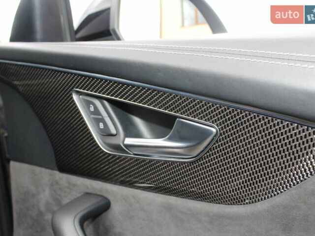 Черный Ауди SQ8, объемом двигателя 3.96 л и пробегом 118 тыс. км за 72900 $, фото 122 на Automoto.ua