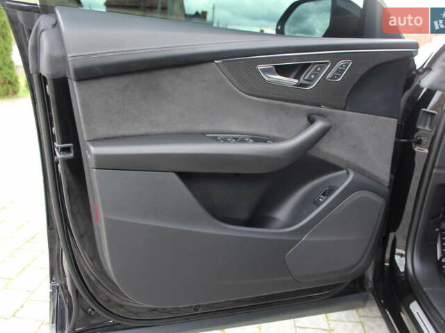 Чорний Ауді SQ8, об'ємом двигуна 3.96 л та пробігом 118 тис. км за 74900 $, фото 67 на Automoto.ua