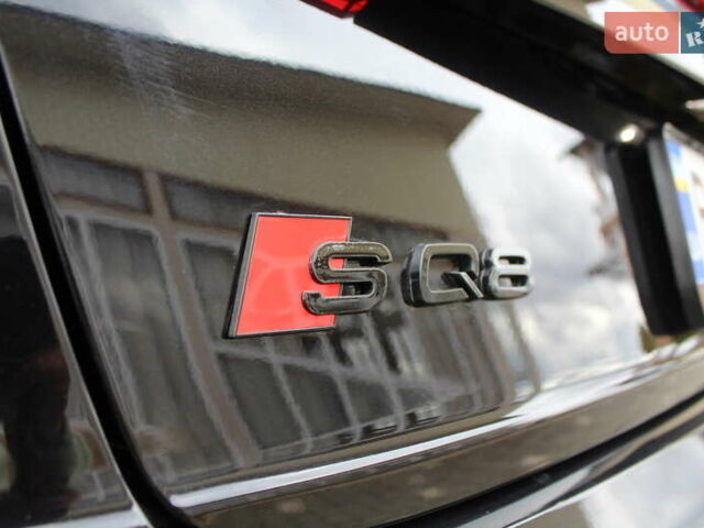 Черный Ауди SQ8, объемом двигателя 3.96 л и пробегом 118 тыс. км за 72900 $, фото 30 на Automoto.ua