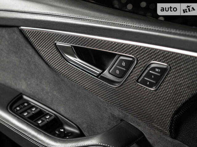 Черный Ауди SQ8, объемом двигателя 3.96 л и пробегом 157 тыс. км за 74900 $, фото 24 на Automoto.ua