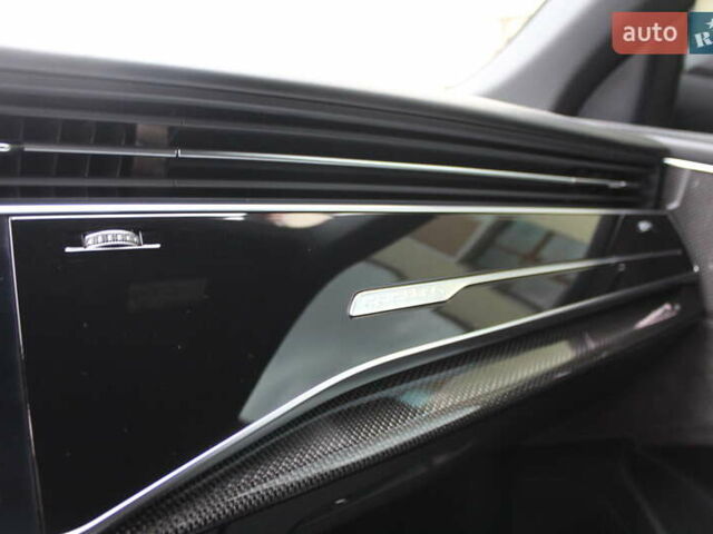 Черный Ауди SQ8, объемом двигателя 3.96 л и пробегом 118 тыс. км за 72900 $, фото 76 на Automoto.ua