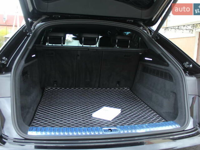 Черный Ауди SQ8, объемом двигателя 3.96 л и пробегом 118 тыс. км за 72900 $, фото 155 на Automoto.ua