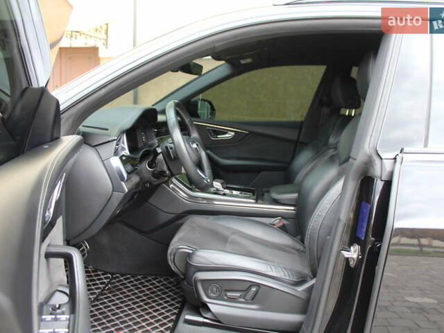 Черный Ауди SQ8, объемом двигателя 4 л и пробегом 118 тыс. км за 73900 $, фото 48 на Automoto.ua