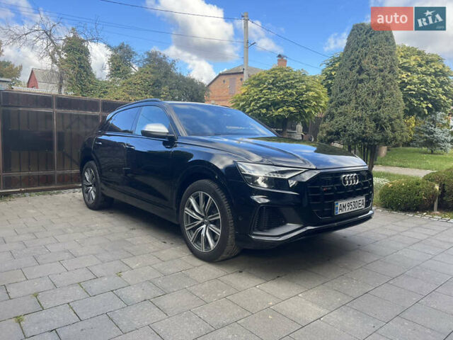 Ауді SQ8 2020 у Бердичеве на Automoto.ua Чорний Ауді SQ8, об'ємом двигуна 3.96 л та пробігом 107 тис. км за 90000 $, фото 1 на Automoto.ua