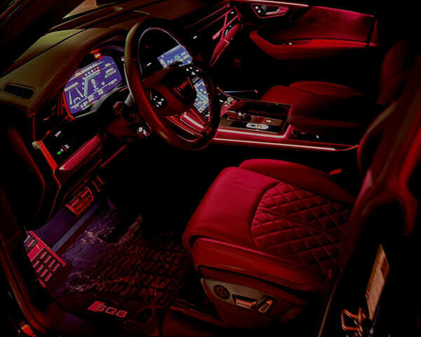 Черный Ауди SQ8, объемом двигателя 4 л и пробегом 95 тыс. км за 72500 $, фото 59 на Automoto.ua