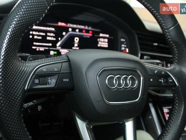 Чорний Ауді SQ8, об'ємом двигуна 3.96 л та пробігом 118 тис. км за 74900 $, фото 99 на Automoto.ua