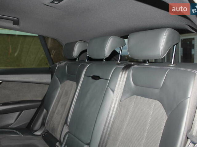 Чорний Ауді SQ8, об'ємом двигуна 3.96 л та пробігом 118 тис. км за 74900 $, фото 142 на Automoto.ua