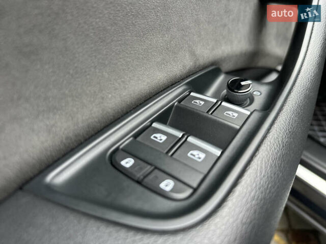 Ауди SQ8 2020 в Трускавце на Automoto.ua Черный Ауди SQ8, объемом двигателя 4 л и пробегом 118 тыс. км за 73900 $, фото 72 на Automoto.ua