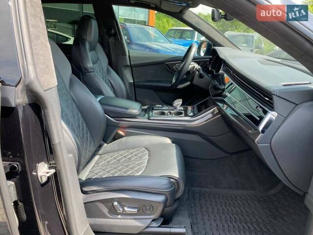 Чорний Ауді SQ8, об'ємом двигуна 4 л та пробігом 49 тис. км за 74900 $, фото 28 на Automoto.ua