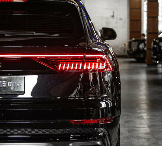 Черный Ауди SQ8, объемом двигателя 3.96 л и пробегом 157 тыс. км за 74900 $, фото 14 на Automoto.ua