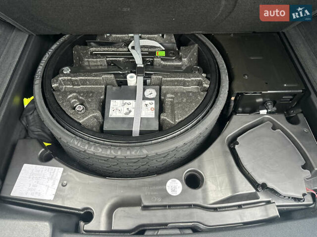 Ауди SQ8 2020 в Трускавце на Automoto.ua Черный Ауди SQ8, объемом двигателя 4 л и пробегом 118 тыс. км за 73900 $, фото 108 на Automoto.ua