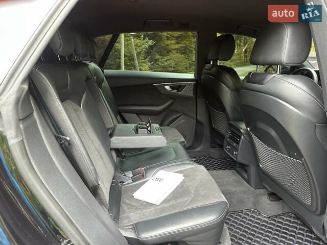 Ауди SQ8 2020 в Трускавце на Automoto.ua Черный Ауди SQ8, объемом двигателя 4 л и пробегом 118 тыс. км за 73900 $, фото 90 на Automoto.ua