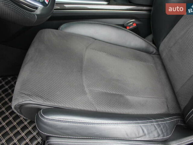 Черный Ауди SQ8, объемом двигателя 4 л и пробегом 118 тыс. км за 73900 $, фото 53 на Automoto.ua