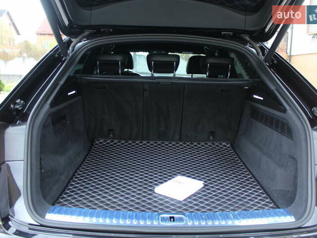 Черный Ауди SQ8, объемом двигателя 4 л и пробегом 118 тыс. км за 73900 $, фото 149 на Automoto.ua