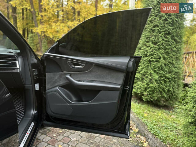 Ауди SQ8 2020 в Трускавце на Automoto.ua Черный Ауди SQ8, объемом двигателя 4 л и пробегом 118 тыс. км за 73900 $, фото 101 на Automoto.ua