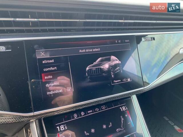 Чорний Ауді SQ8, об'ємом двигуна 4 л та пробігом 49 тис. км за 74900 $, фото 18 на Automoto.ua