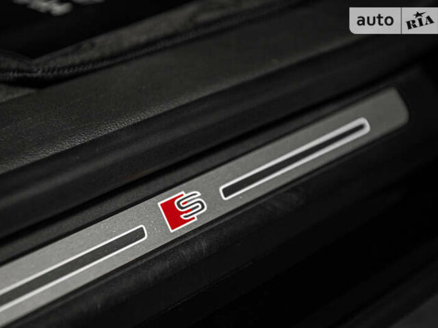 Черный Ауди SQ8, объемом двигателя 3.96 л и пробегом 157 тыс. км за 74900 $, фото 29 на Automoto.ua