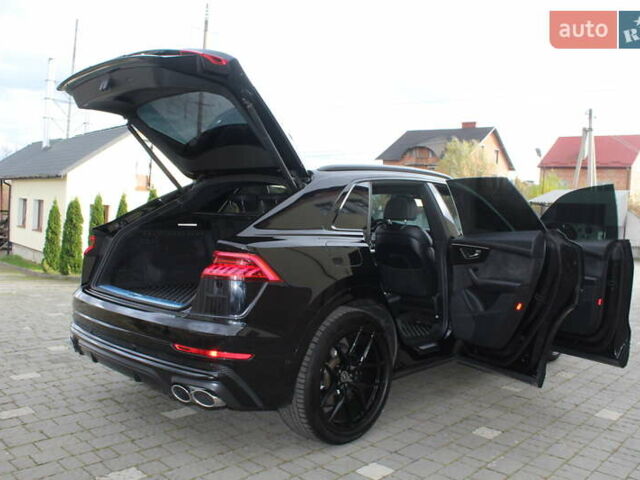 Чорний Ауді SQ8, об'ємом двигуна 3.96 л та пробігом 118 тис. км за 74900 $, фото 161 на Automoto.ua