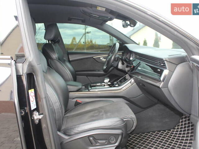 Чорний Ауді SQ8, об'ємом двигуна 3.96 л та пробігом 118 тис. км за 74900 $, фото 105 на Automoto.ua