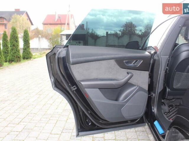 Черный Ауди SQ8, объемом двигателя 3.96 л и пробегом 118 тыс. км за 72900 $, фото 147 на Automoto.ua