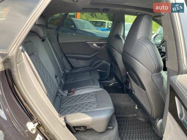 Чорний Ауді SQ8, об'ємом двигуна 4 л та пробігом 49 тис. км за 74900 $, фото 26 на Automoto.ua