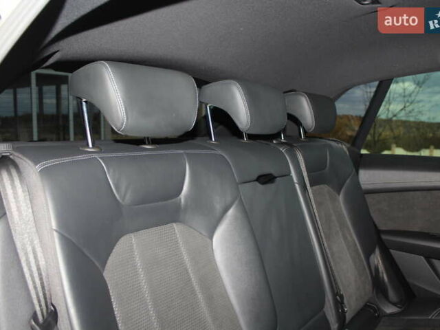 Черный Ауди SQ8, объемом двигателя 3.96 л и пробегом 118 тыс. км за 72900 $, фото 128 на Automoto.ua