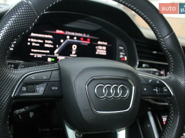 Черный Ауди SQ8, объемом двигателя 3.96 л и пробегом 118 тыс. км за 72900 $, фото 100 на Automoto.ua