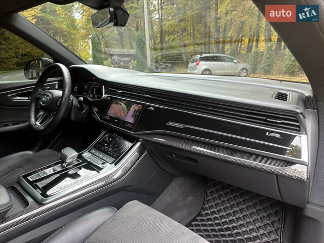 Ауди SQ8 2020 в Трускавце на Automoto.ua Черный Ауди SQ8, объемом двигателя 4 л и пробегом 118 тыс. км за 73900 $, фото 96 на Automoto.ua
