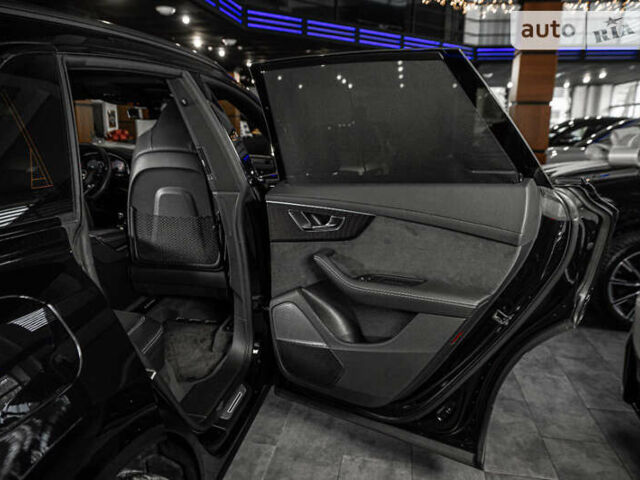 Черный Ауди SQ8, объемом двигателя 3.96 л и пробегом 157 тыс. км за 74900 $, фото 59 на Automoto.ua