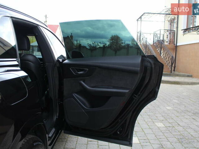 Черный Ауди SQ8, объемом двигателя 4 л и пробегом 118 тыс. км за 73900 $, фото 124 на Automoto.ua