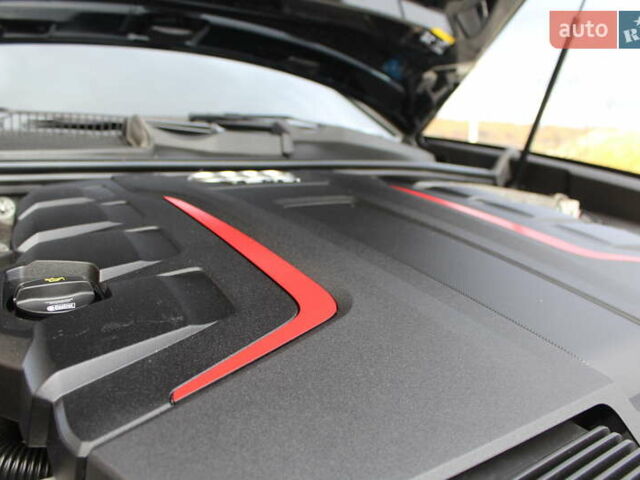 Чорний Ауді SQ8, об'ємом двигуна 3.96 л та пробігом 118 тис. км за 74900 $, фото 175 на Automoto.ua