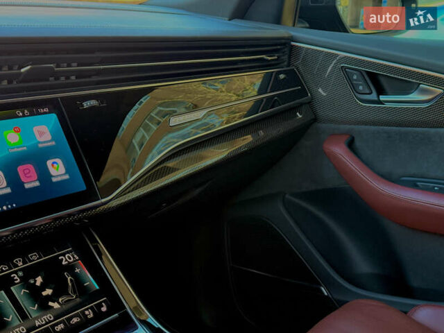 Черный Ауди SQ8, объемом двигателя 4 л и пробегом 95 тыс. км за 72500 $, фото 30 на Automoto.ua