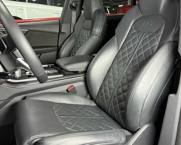 Ауді SQ8 2021 у Одесі на Automoto.ua Чорний Ауді SQ8, об'ємом двигуна 4 л та пробігом 27 тис. км за 115000 $, фото 39 на Automoto.ua