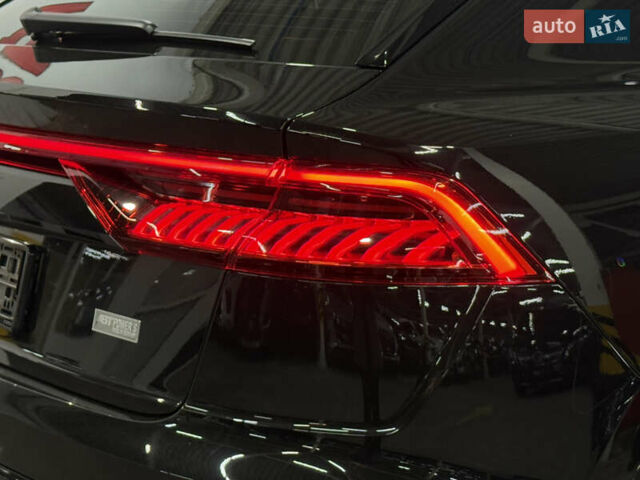 Ауді SQ8 2021 у Одесі на Automoto.ua Чорний Ауді SQ8, об'ємом двигуна 4 л та пробігом 27 тис. км за 115000 $, фото 23 на Automoto.ua