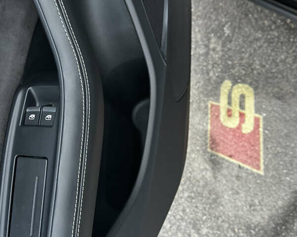 Чорний Ауді SQ8, об'ємом двигуна 4 л та пробігом 91 тис. км за 74500 $, фото 25 на Automoto.ua