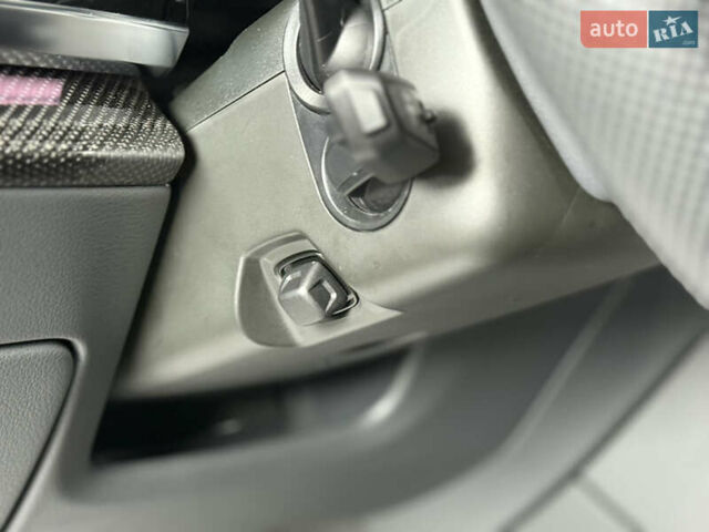 Ауді SQ8 2021 у Одесі на Automoto.ua Чорний Ауді SQ8, об'ємом двигуна 4 л та пробігом 27 тис. км за 115000 $, фото 46 на Automoto.ua