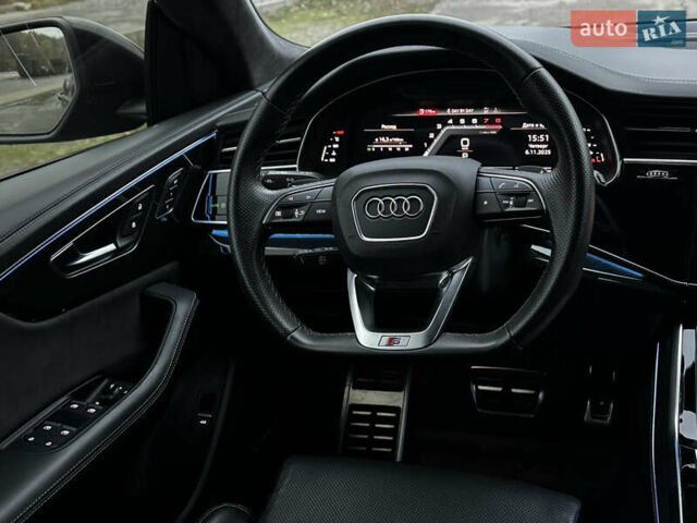 Чорний Ауді SQ8, об'ємом двигуна 4 л та пробігом 91 тис. км за 74500 $, фото 18 на Automoto.ua
