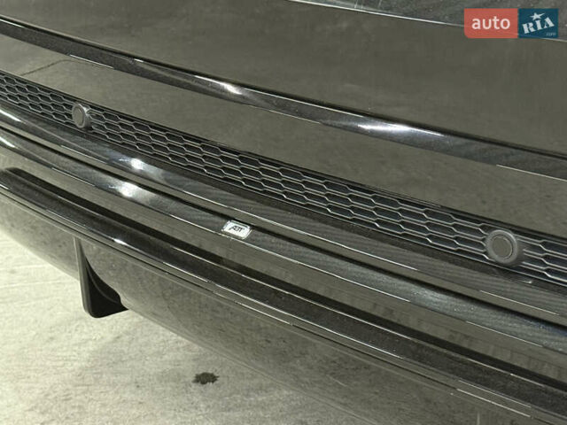 Ауді SQ8 2021 у Одесі на Automoto.ua Чорний Ауді SQ8, об'ємом двигуна 4 л та пробігом 27 тис. км за 115000 $, фото 27 на Automoto.ua