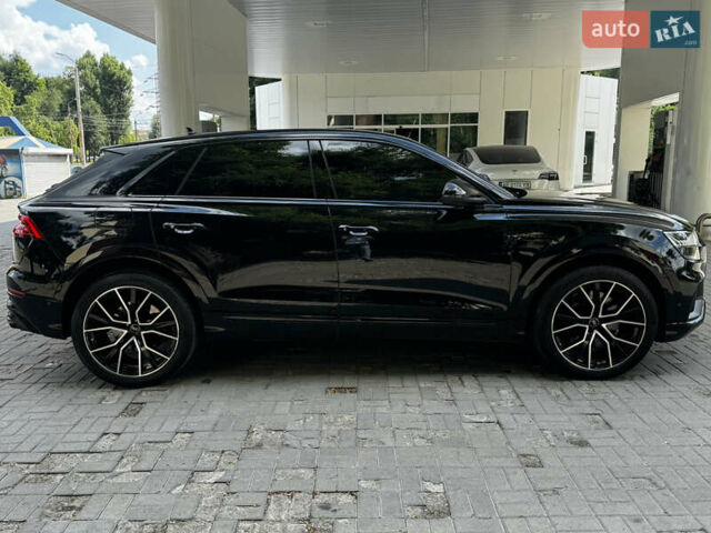 Чорний Ауді SQ8, об'ємом двигуна 4 л та пробігом 89 тис. км за 77999 $, фото 8 на Automoto.ua