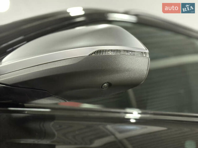 Ауді SQ8 2021 у Одесі на Automoto.ua Чорний Ауді SQ8, об'ємом двигуна 4 л та пробігом 27 тис. км за 115000 $, фото 30 на Automoto.ua