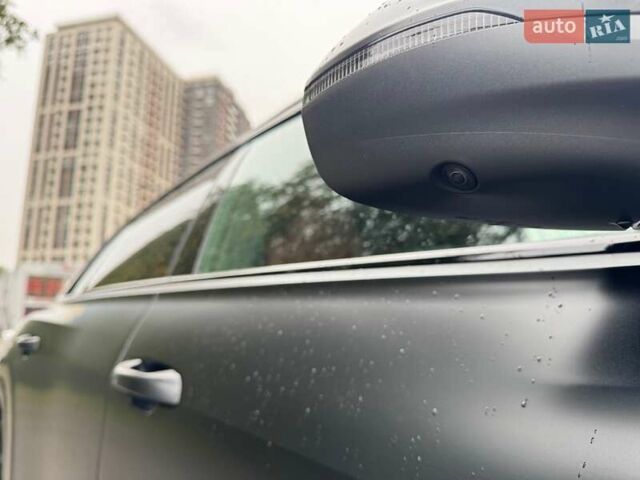 Ауди SQ8 2023 в Киеве на Automoto.ua Черный Ауди SQ8, объемом двигателя 4 л и пробегом 119 тыс. км за 85000 $, фото 4 на Automoto.ua