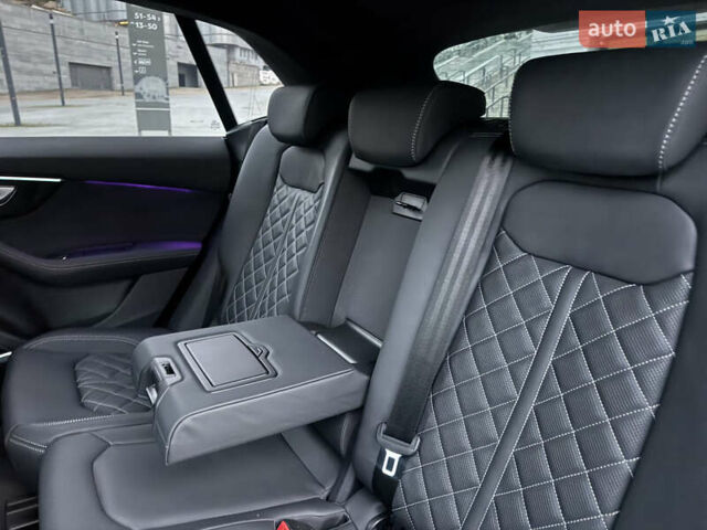 Черный Ауди SQ8, объемом двигателя 4 л и пробегом 42 тыс. км за 104999 $, фото 24 на Automoto.ua